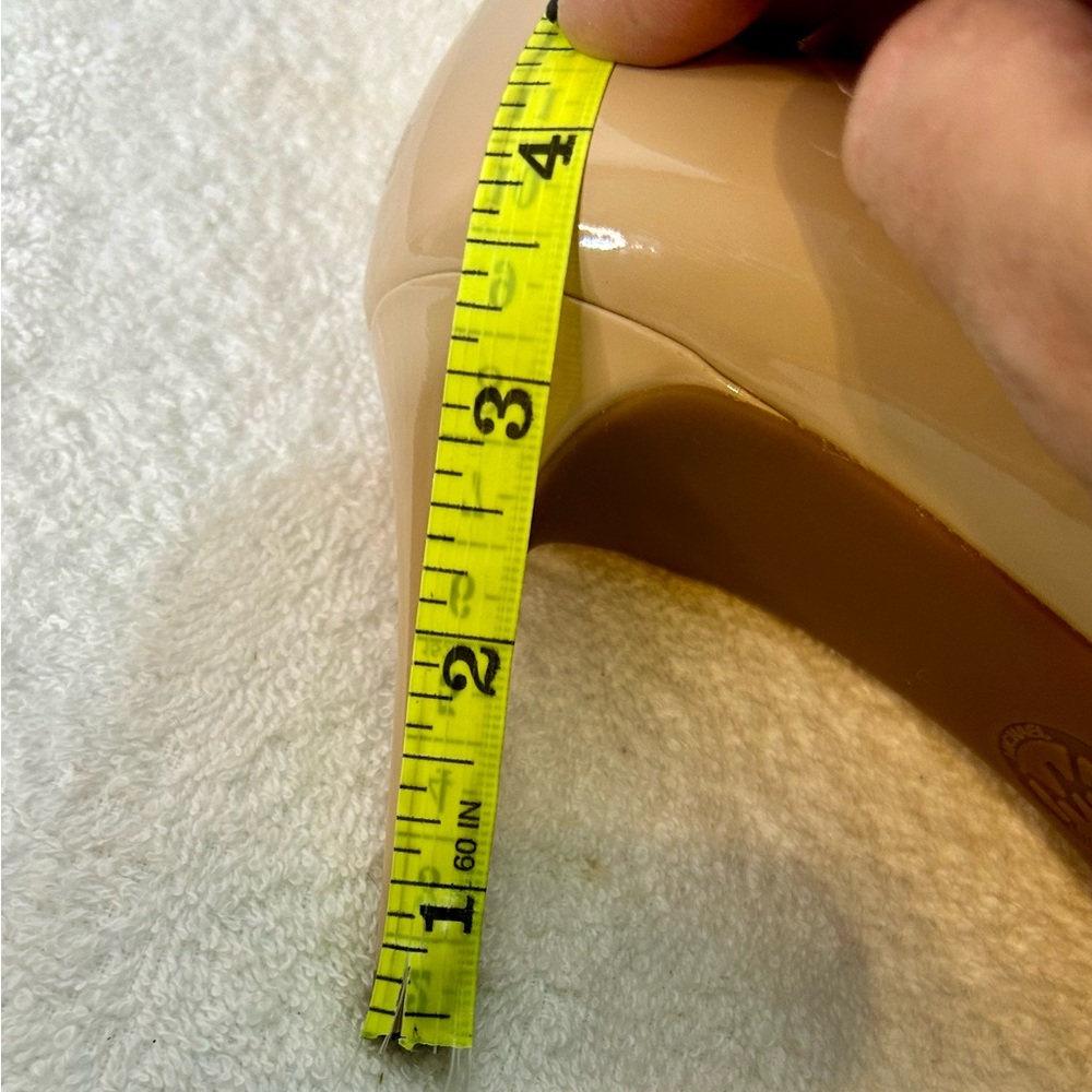 New Michael Kors Womens Tan Alina Flex Pump / size 7 - Picture 10 of 11